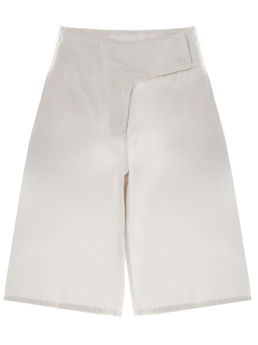 AMI PARIS - BELTED BERMUDA SHORTS belted-shorts_3051c8dc-7c6e-4a30-82e0-606339c14d4a