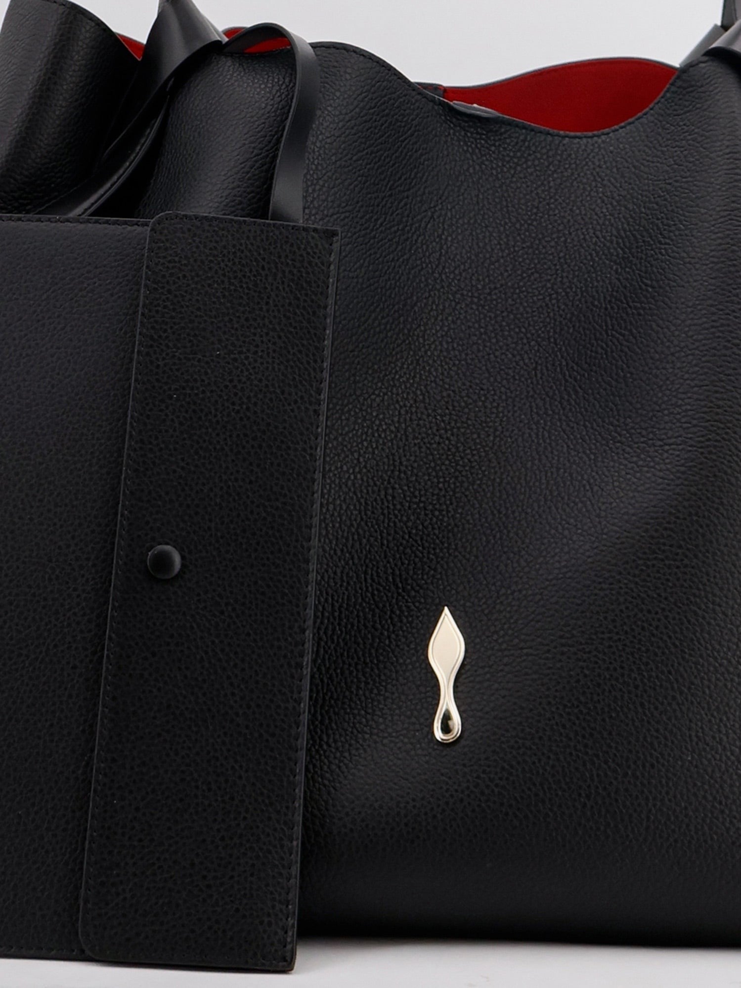CHRISTIAN LOUBOUTIN - Bettina Large Leather Shoulder Bag bettina-large-leather-shoulder-bag_b20b60e5-06ce-47bd-af63-08a9b6132ff5