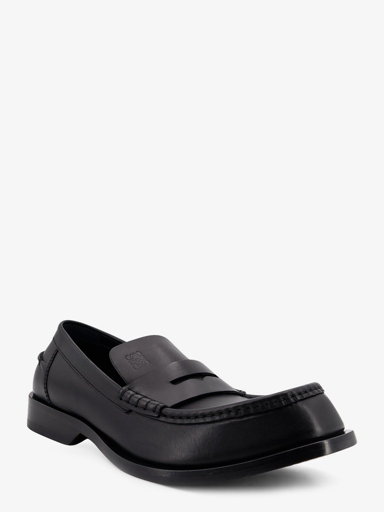 LOEWE - Bobine leather loafers with engraved Anagram logo bobine-leather-loafers-with-engraved-anagram-logo