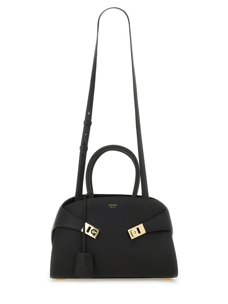 Ferragamo - BORSA TOTE "HUG" borsa-tote-hug_d4a2ce7c-5d5b-42c7-b38d-b56a1edc00eb
