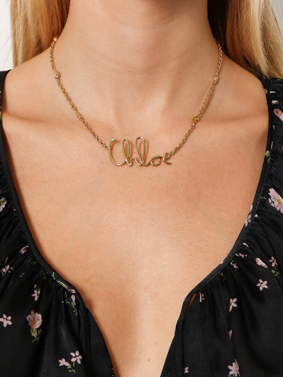 CHLOE' - Brass necklace with lettering logo brass-necklace-with-lettering-logo_2e931911-26c4-4cf4-9e2d-d7ca21aa5b99
