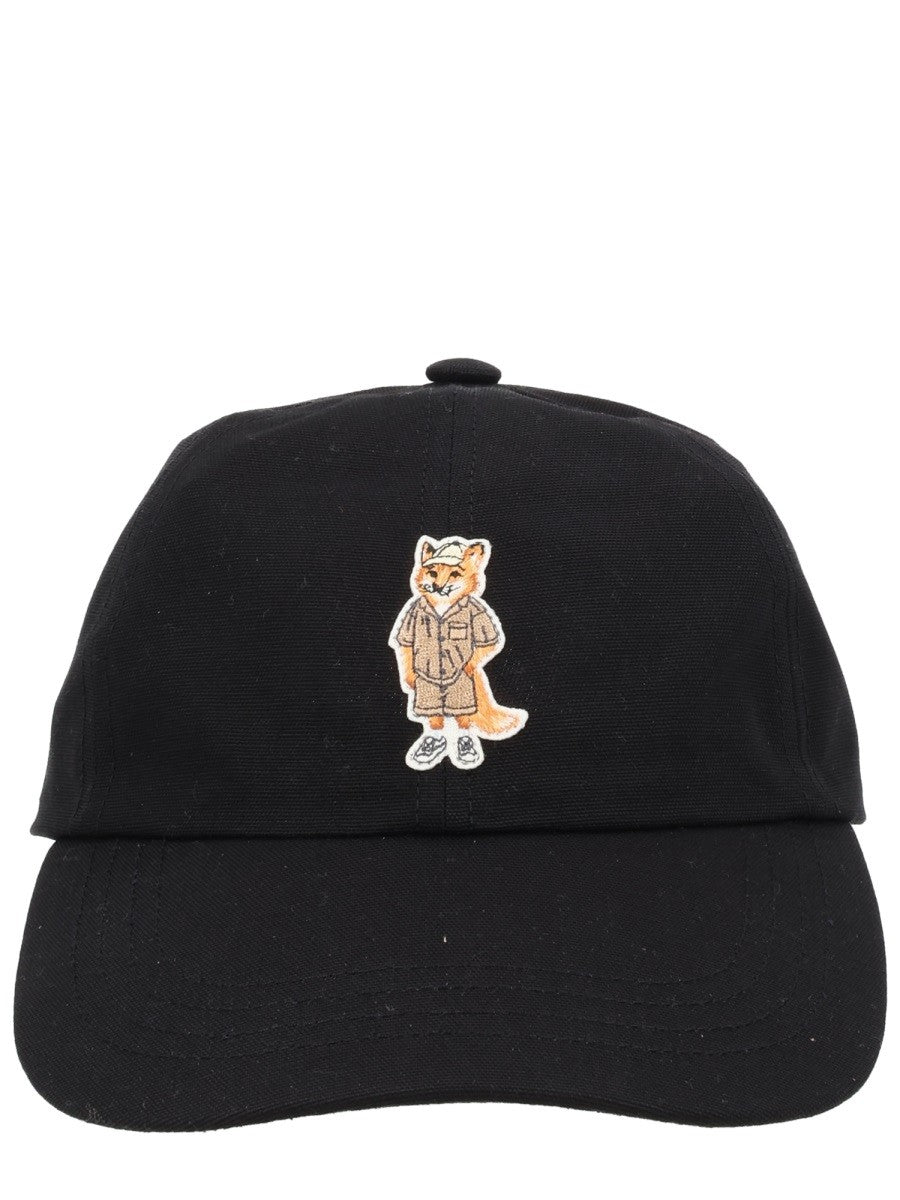 Maison Kitsune CAPPELLO "DRESSED FOX"