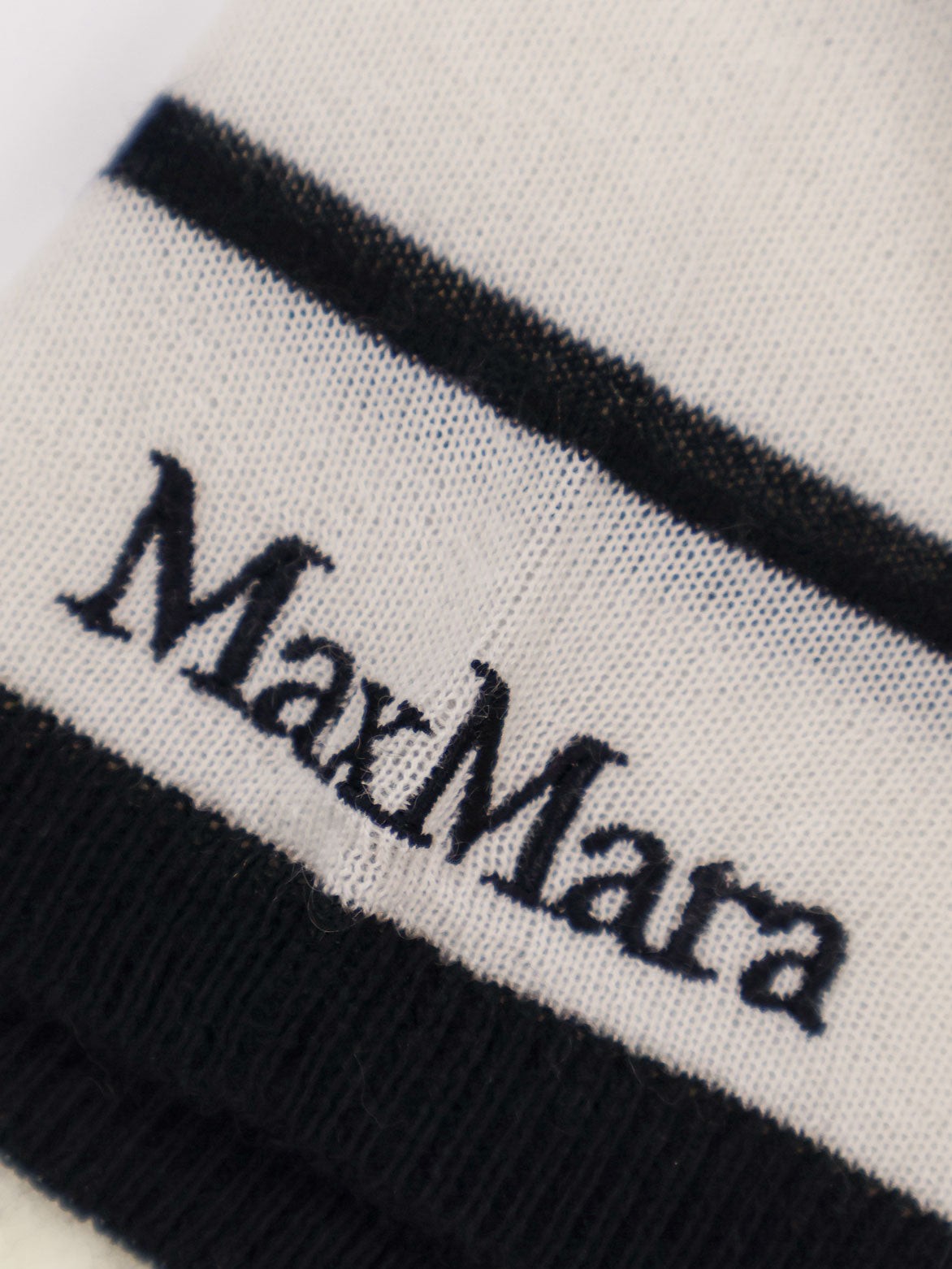 Max Mara Cashmere and silk blend Favetta sweater