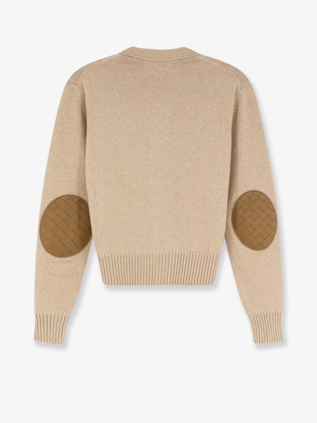 Bottega Veneta - Cashmere blend cardigan with Intrecciato logo patch cashmere-blend-cardigan-with-intrecciato-logo-patch_cec89d5e-6407-48b2-a6ea-d5a69cf1d9b4