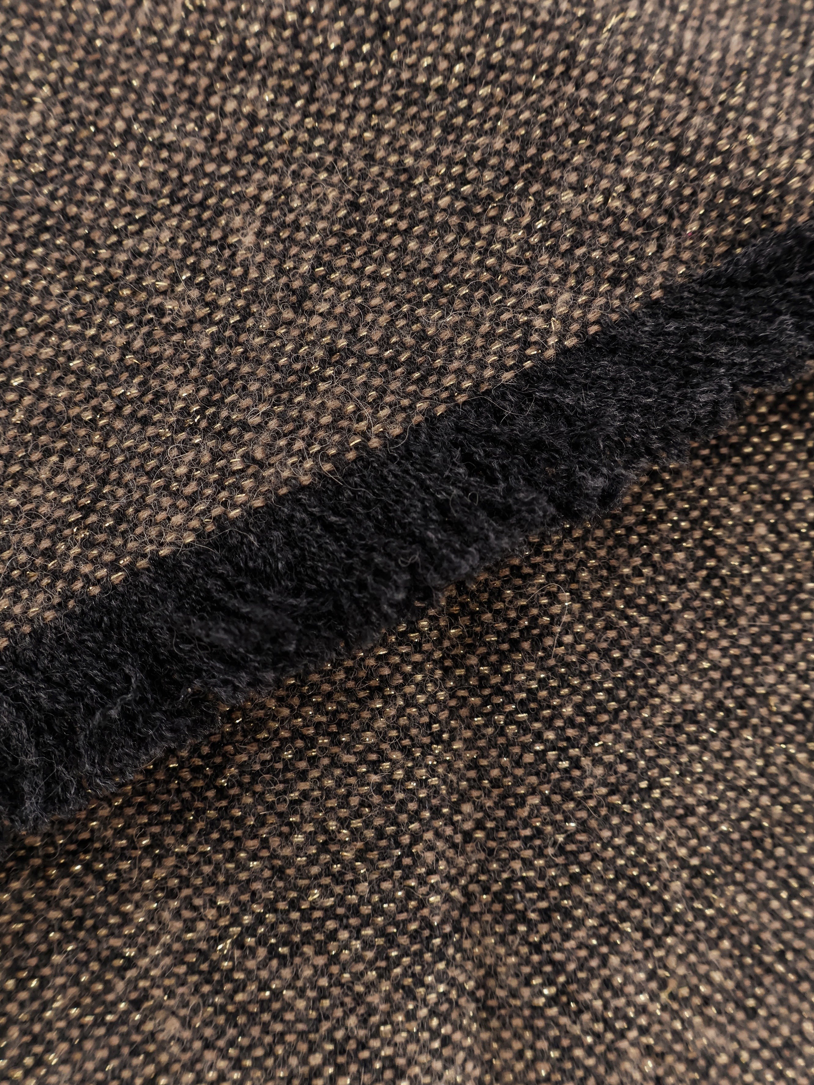 Cashmere blend scarf with lurex profiles