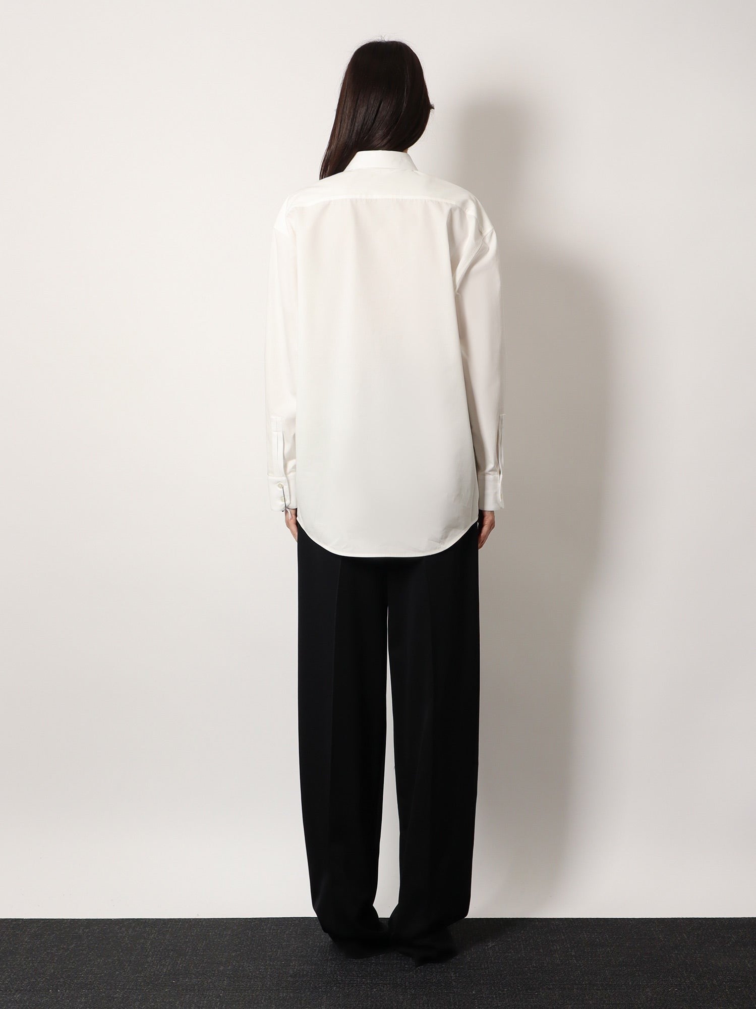 Certified cotton shirt with Monogram embroidery