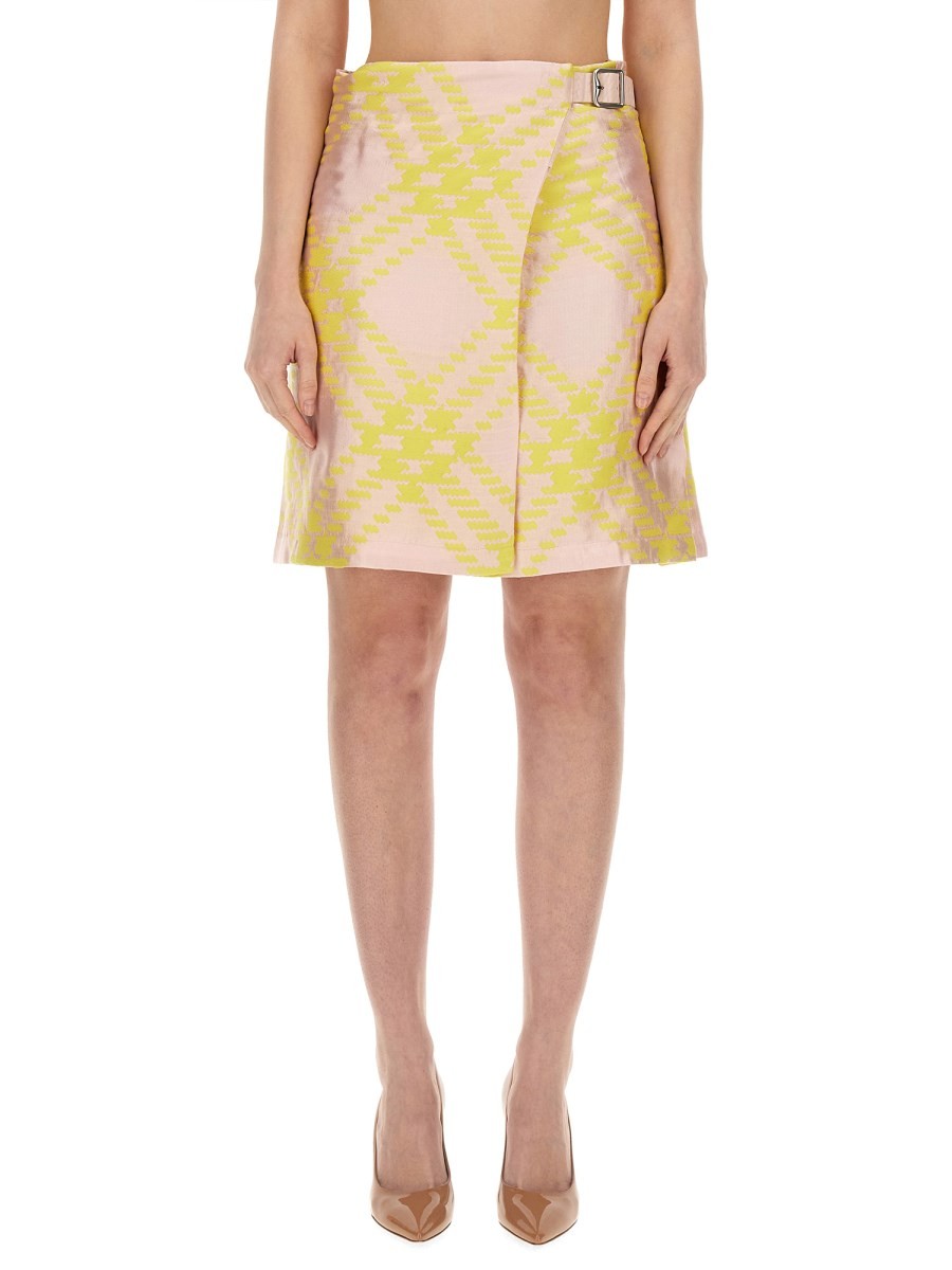 Burberry - CHECK PATTERN SKIRT check-pattern-skirt_c3e4f7ac-a29c-48be-a79c-571389791754
