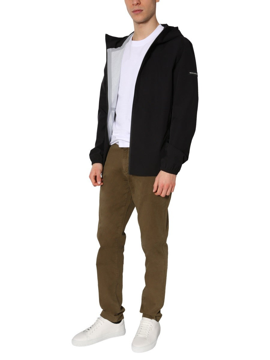 CLASSIC CHINO TROUSERS