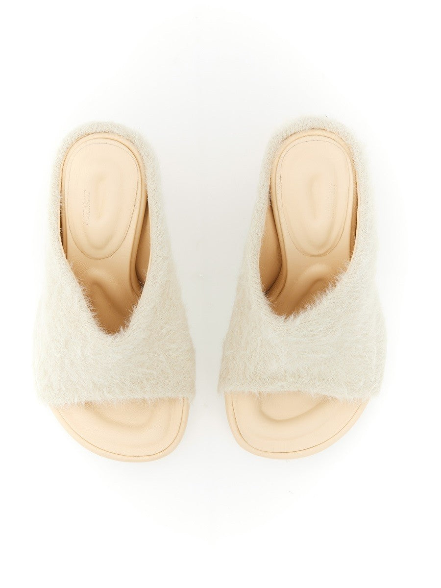 JACQUEMUS - CLOUD MULES cloud-mules_c97387d9-9b09-42bc-90cb-ef5e9368e882