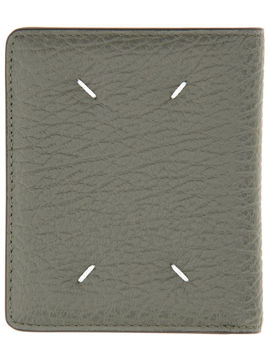COMPACT BIFOLD WALLET