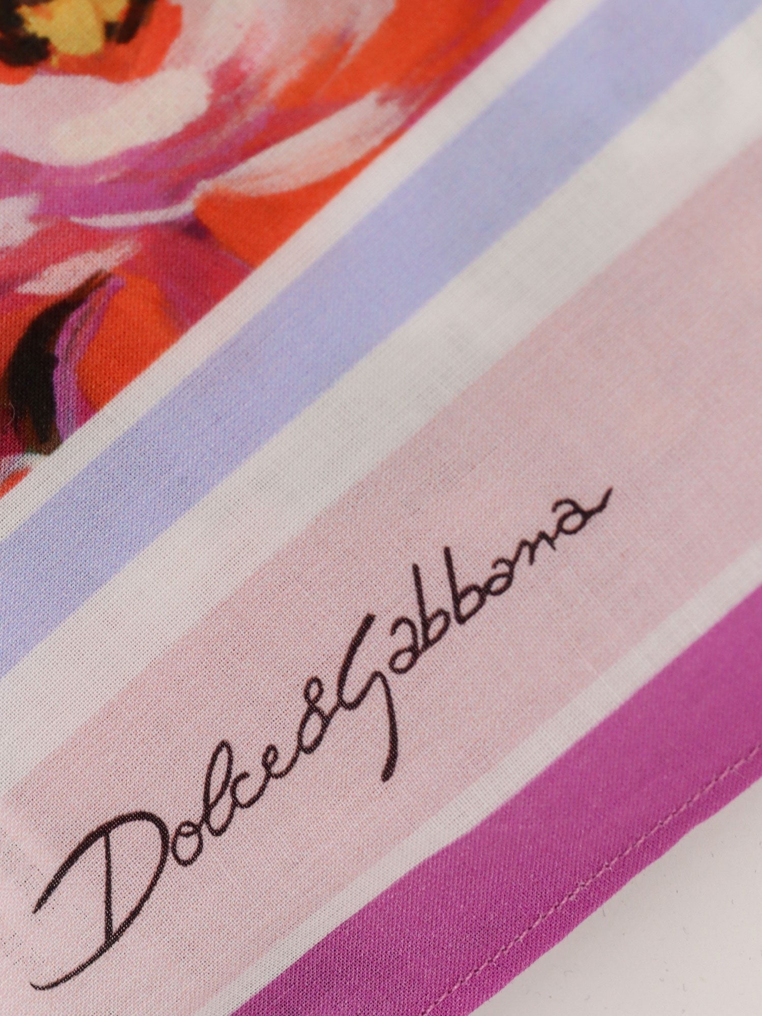 Dolce & Gabbana - Cotton beach wrap with floral print