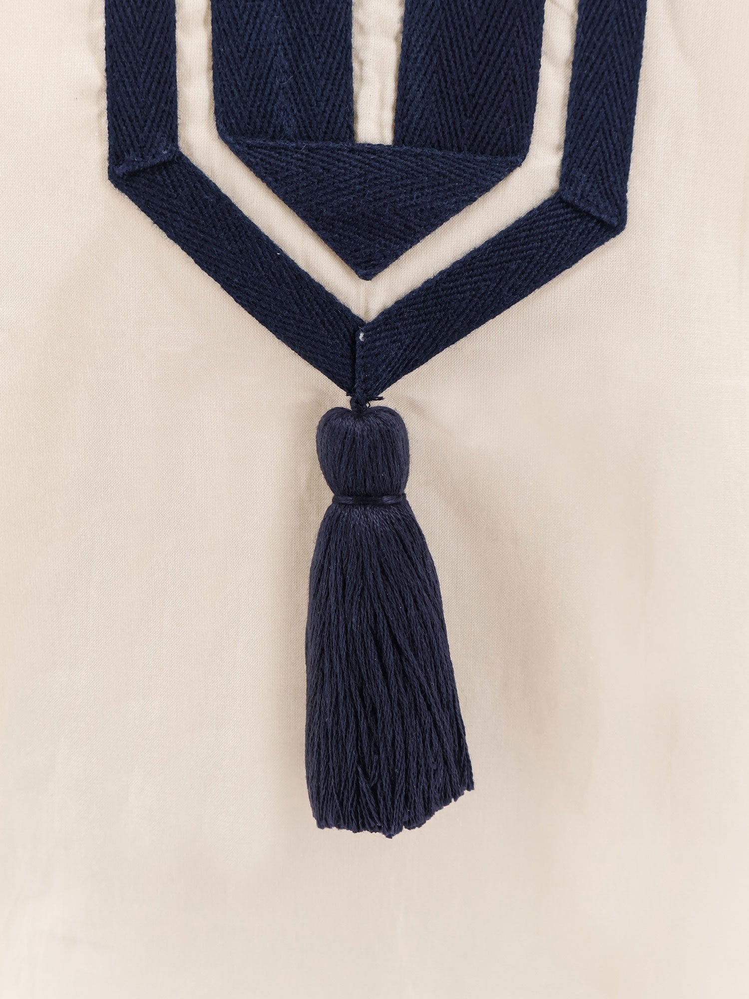 Cotton short dress with contrasting profiles