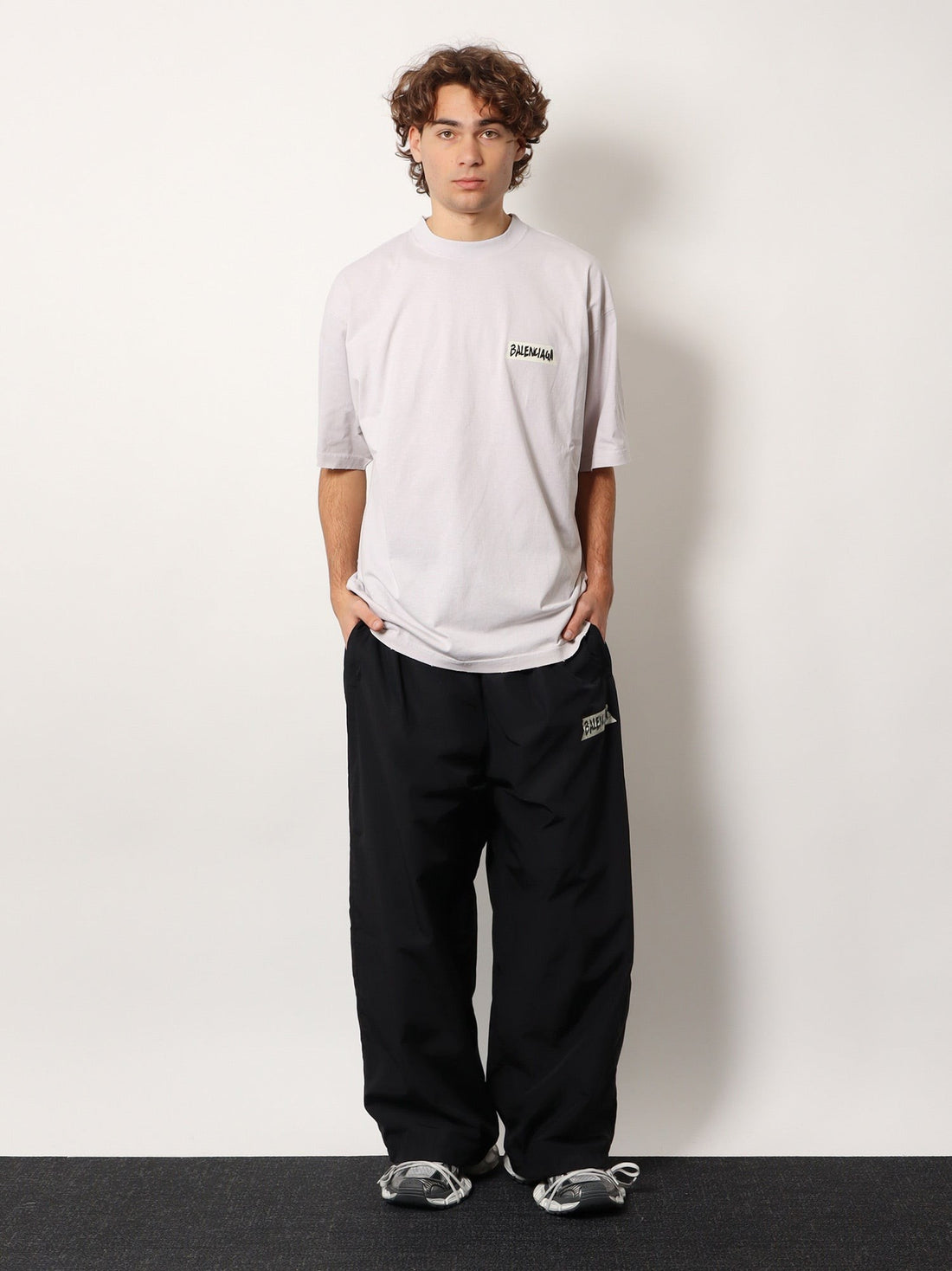 Balenciaga - Cotton T-shirt cotton-t-shirt_1b632588-645a-4f58-acff-fbdb09fac47c