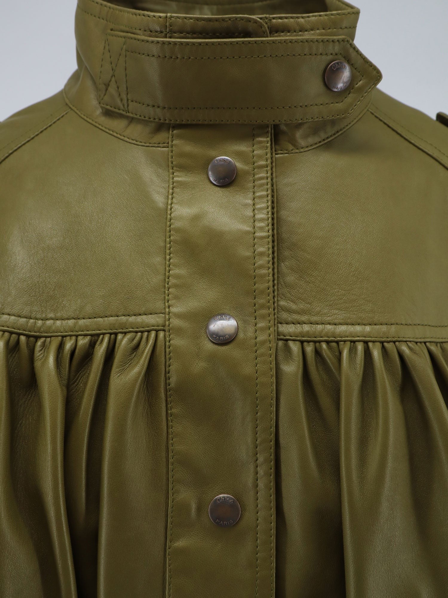 CHLOE' - Crop fit leather jacket crop-fit-leather-jacket_95f6d37d-6f5e-474e-9f3d-161a81717f8f