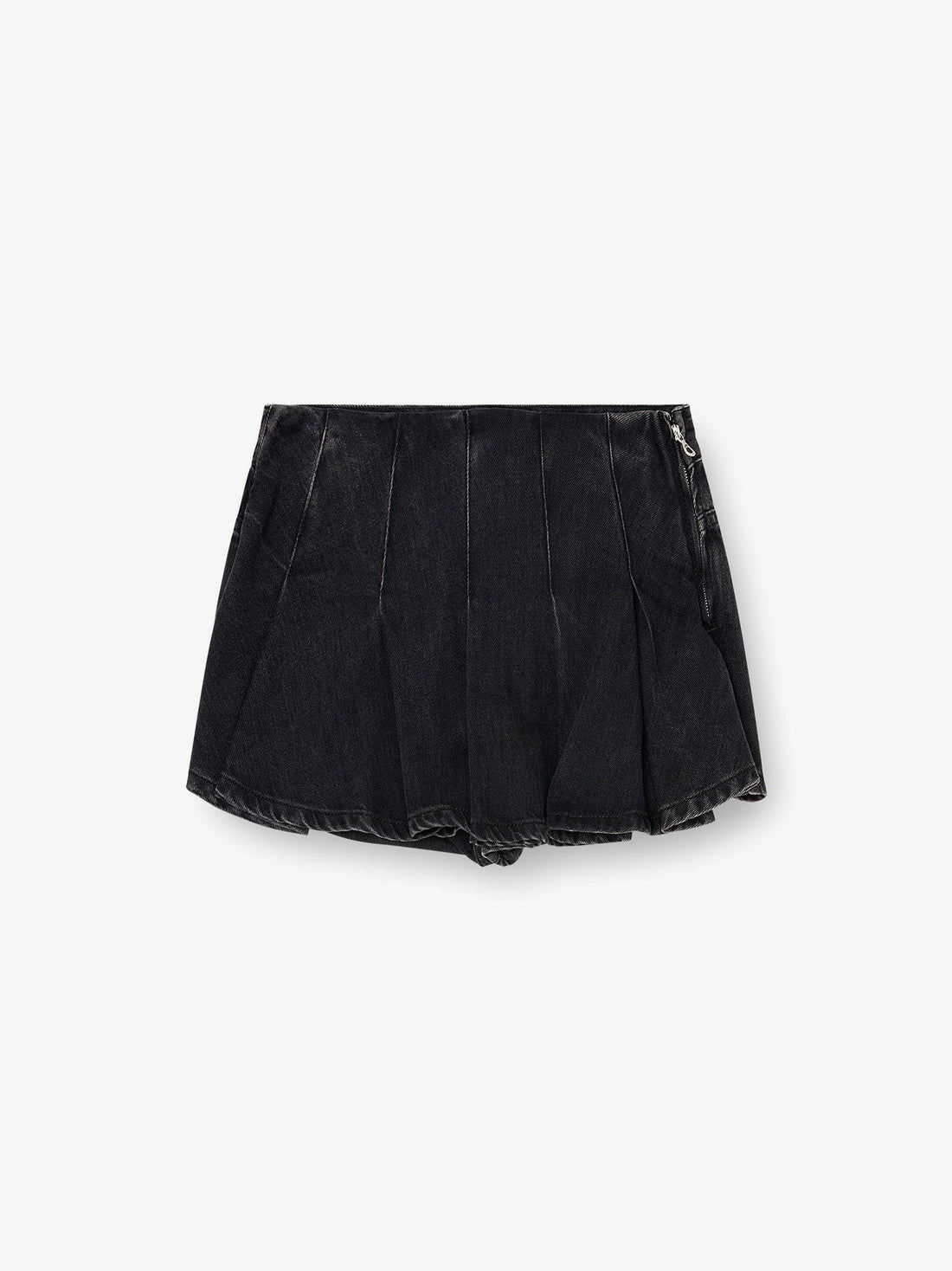 Diesel DE-ROX pleated denim shorts