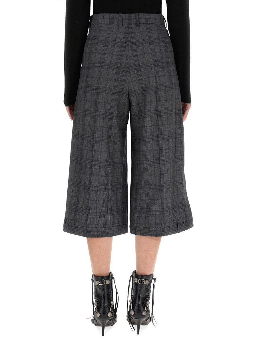 DECONSTRUCTED SHORTS