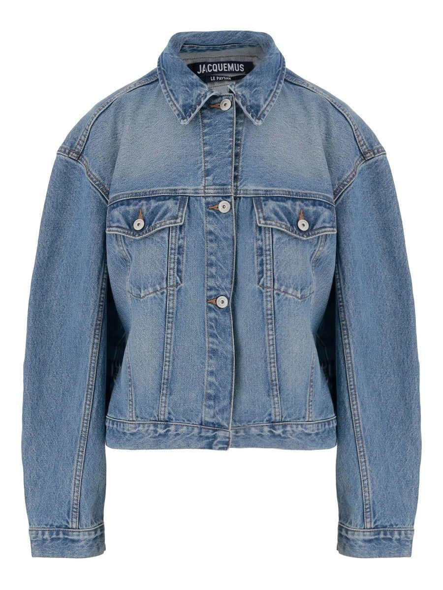JACQUEMUS - DENIM JACKET "DE-NIMES" denim-jacket-de-nimes_42ccd8d2-0643-429c-968e-08059edb267a