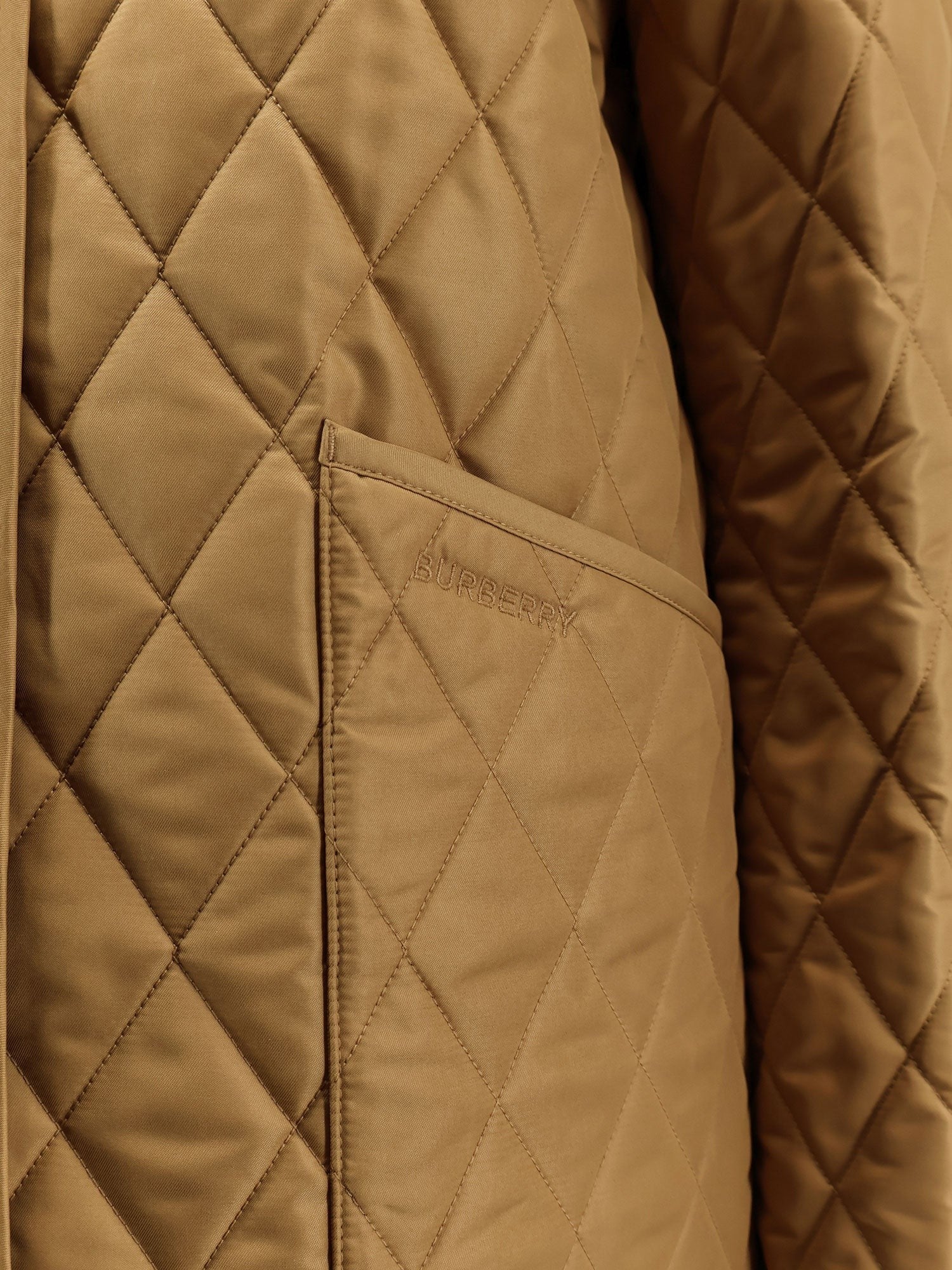 Burberry - Dranefeld quilted jacket