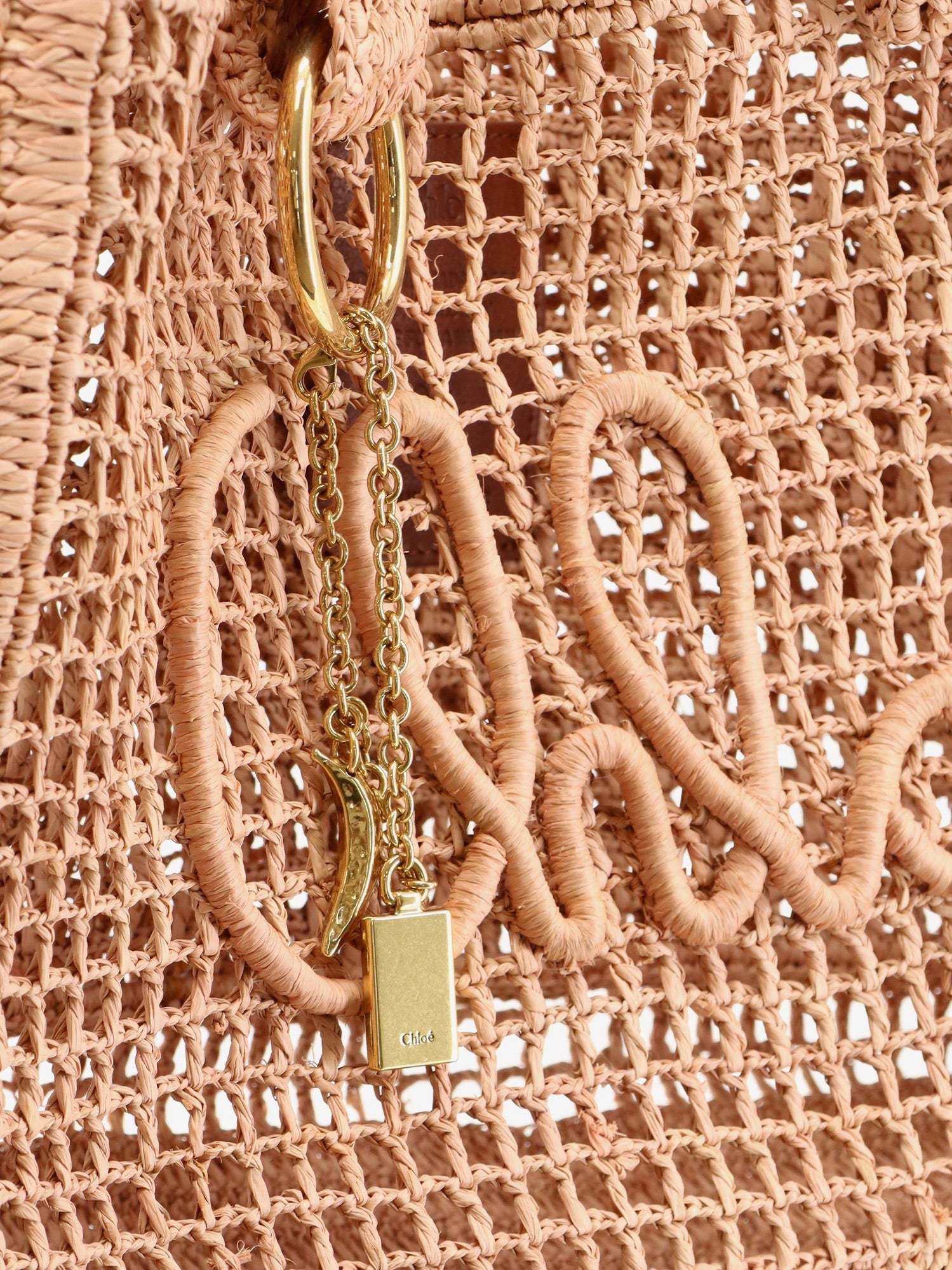 CHLOÉ - 'East-West Summer Banana' shopping bag east-west-summer-banana-raffia-shoulder-bag