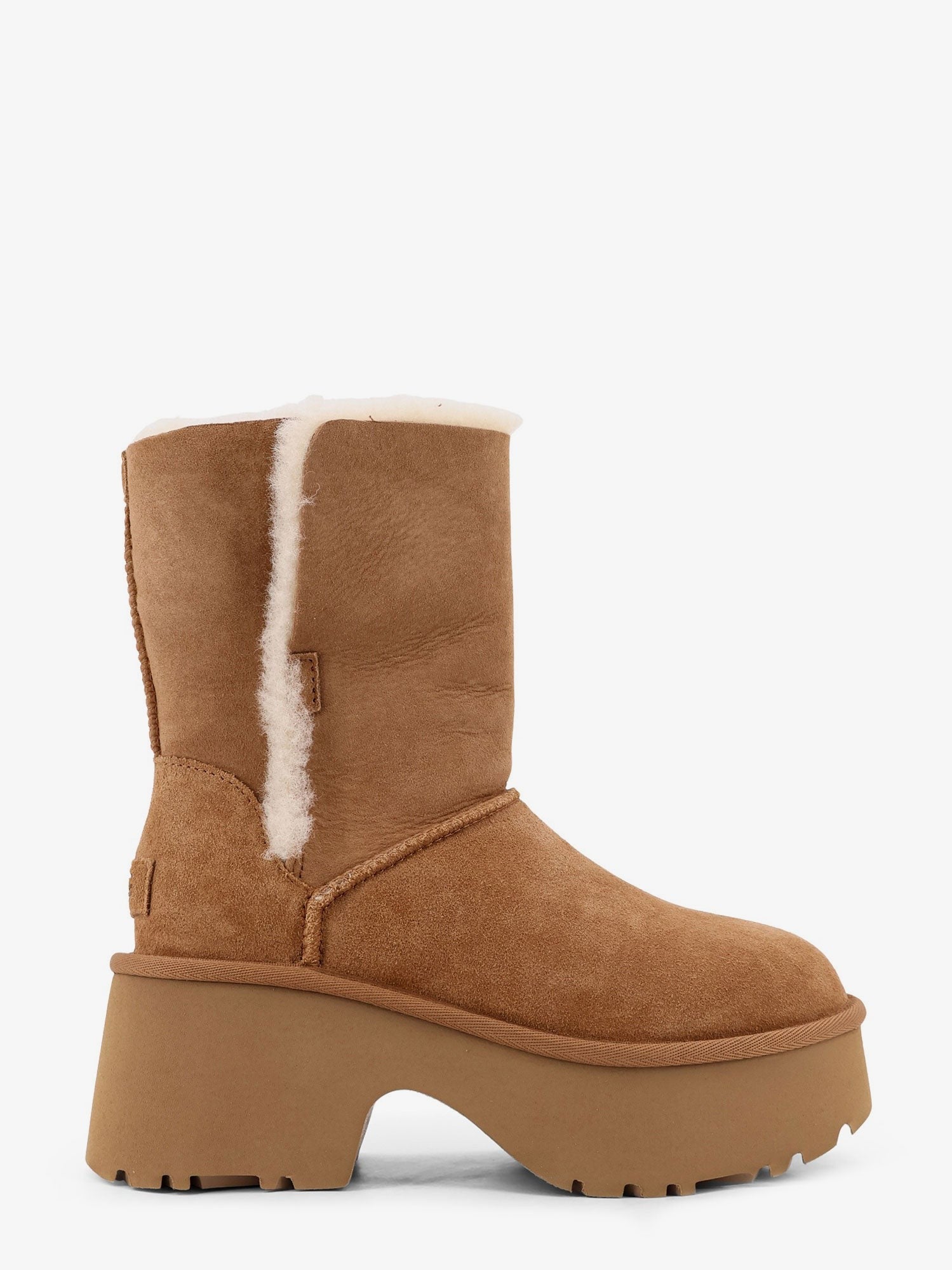 Ugg - Esmee Boot suede boots esmee-boot-suede-boots_439ea29c-0329-416c-a959-99f9596c6f16
