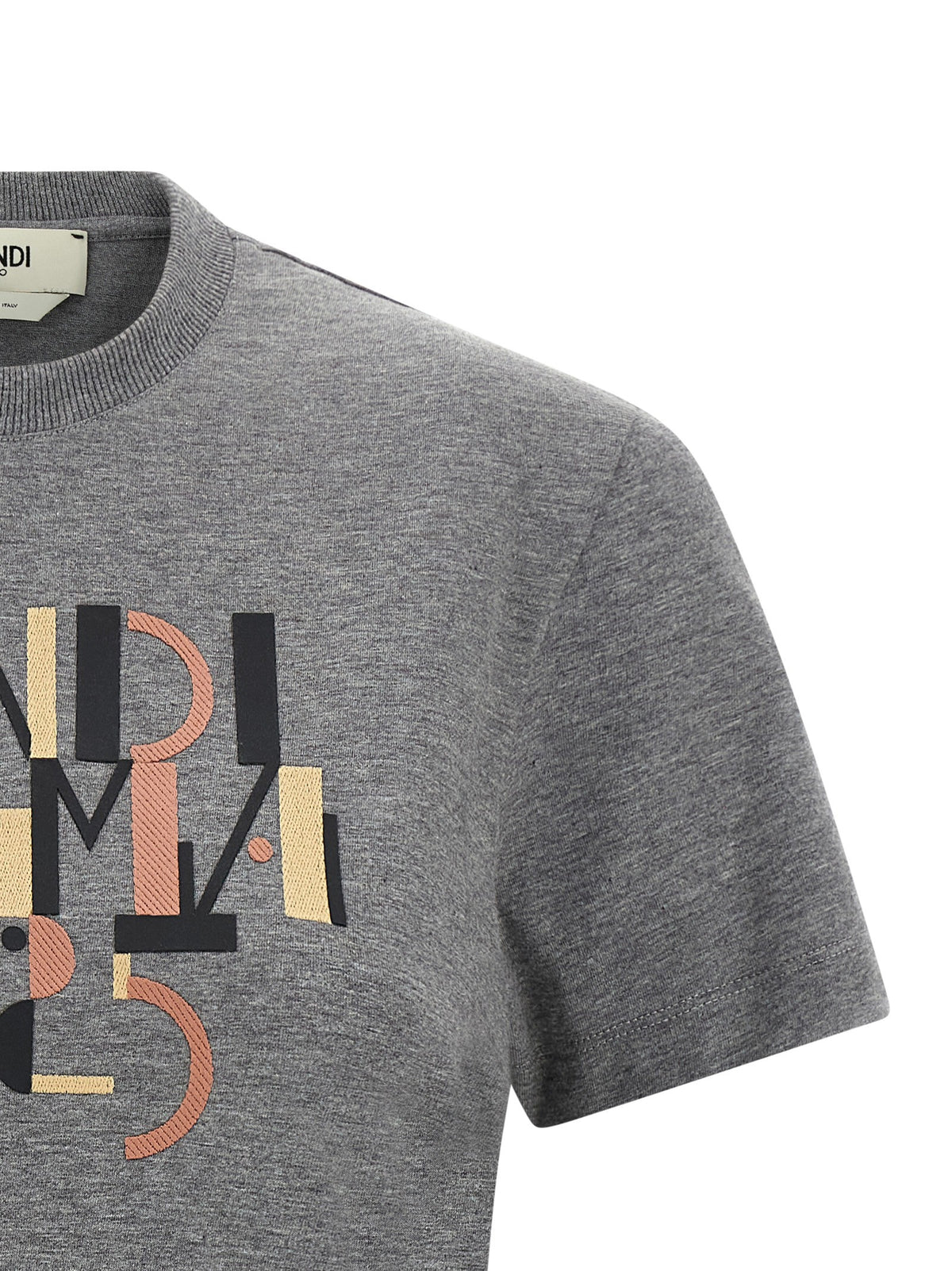 Fendi - 'Fendi Roma 1925' T-shirt fendi-roma-1925-t-shirt_07e90834-92aa-4ff4-83d6-b3dfddee30bb