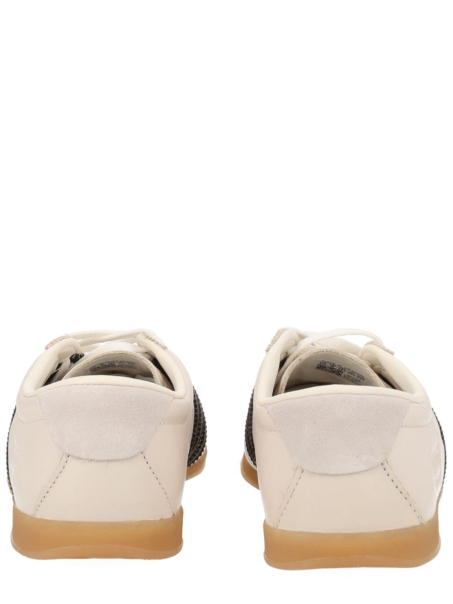 ADIDAS ORIGINALS - "GAZELLE LO PRO" SNEAKER Unisex gazelle-lo-pro-sneaker_dd0fbbe4-815e-4016-a34f-accf587b73d5