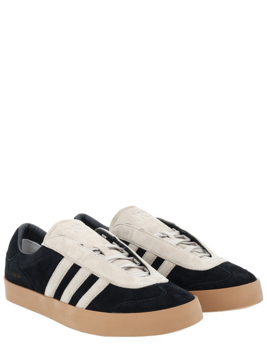Y - 3 - "GAZELLE" SNEAKER Unisex gazelle-sneaker_3f2275bd-ad49-432c-96b4-44c8ddd4477d