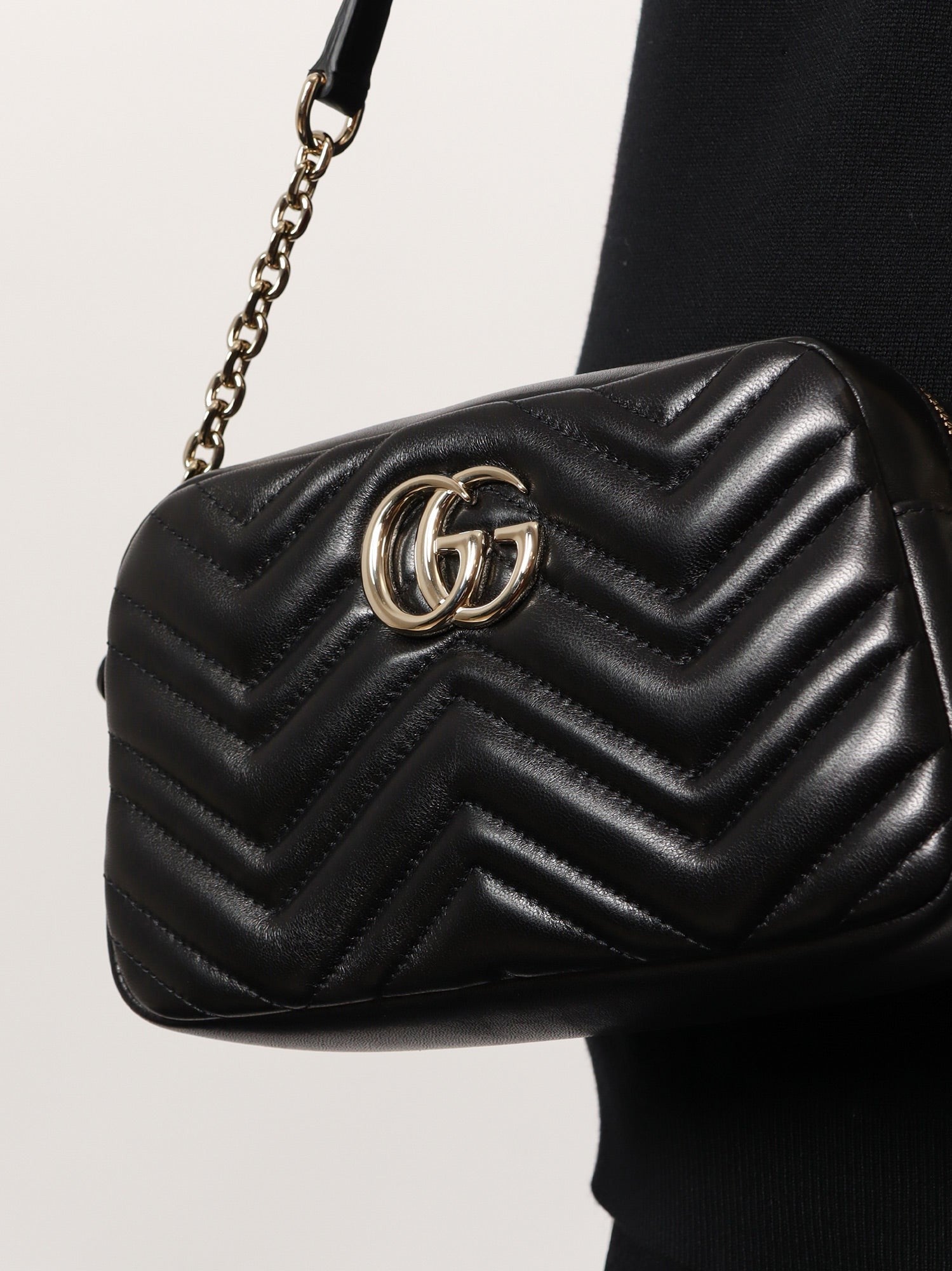Gucci - GG Marmont leather camera bag