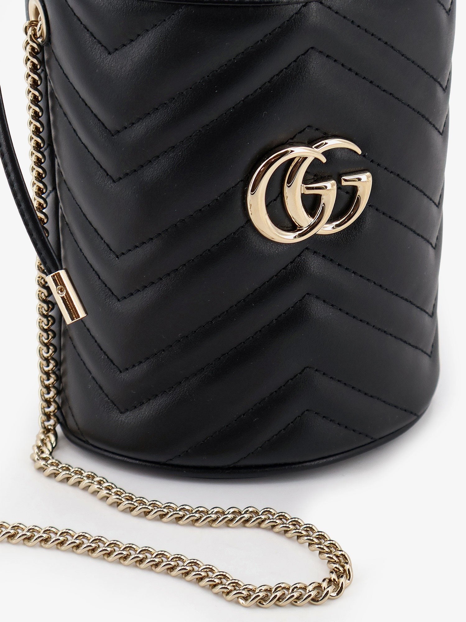 Gucci - GG Marmont matelassé leather bucket bag