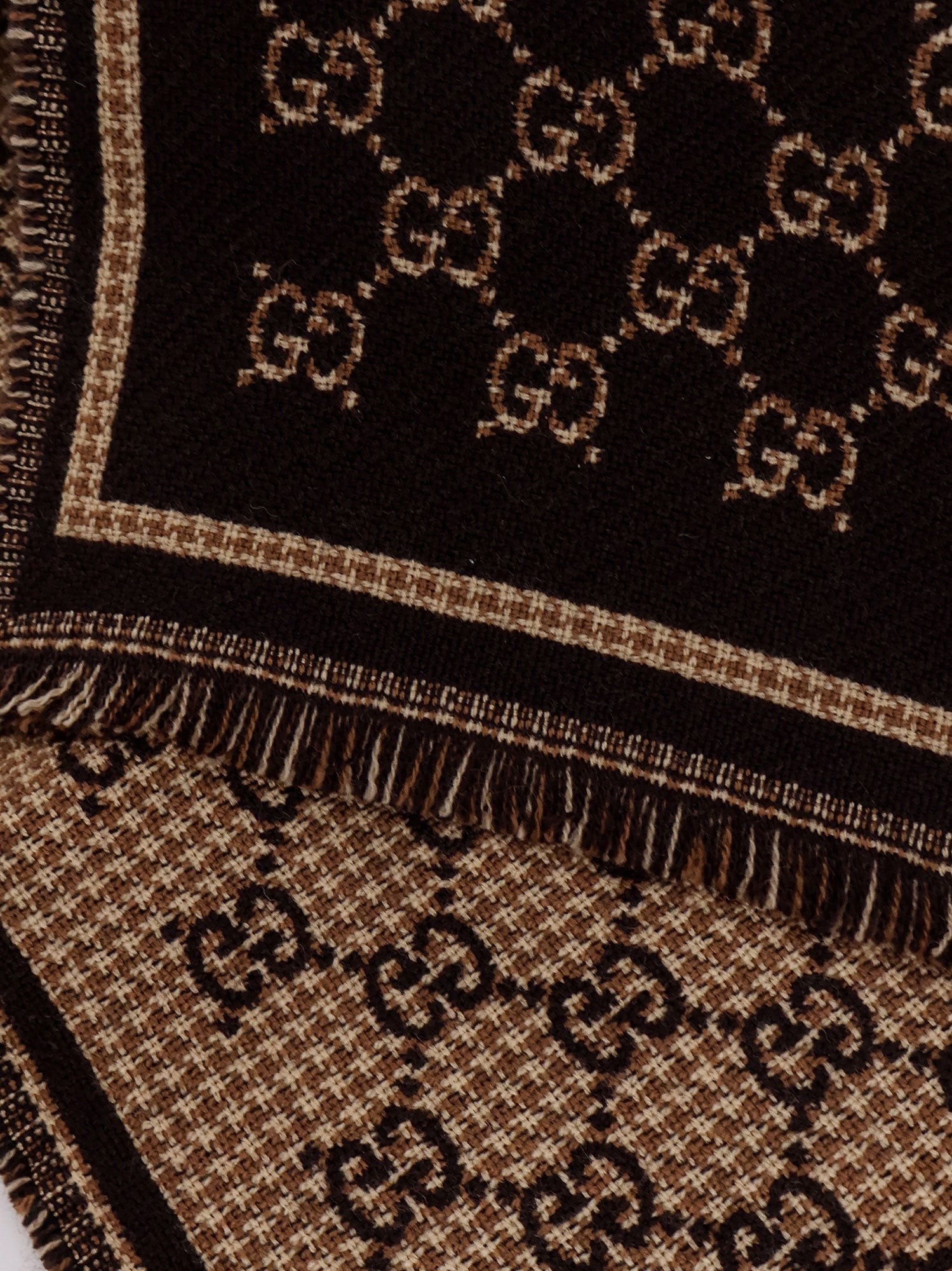 Gucci Gucci - GG wool jacquard scarf
