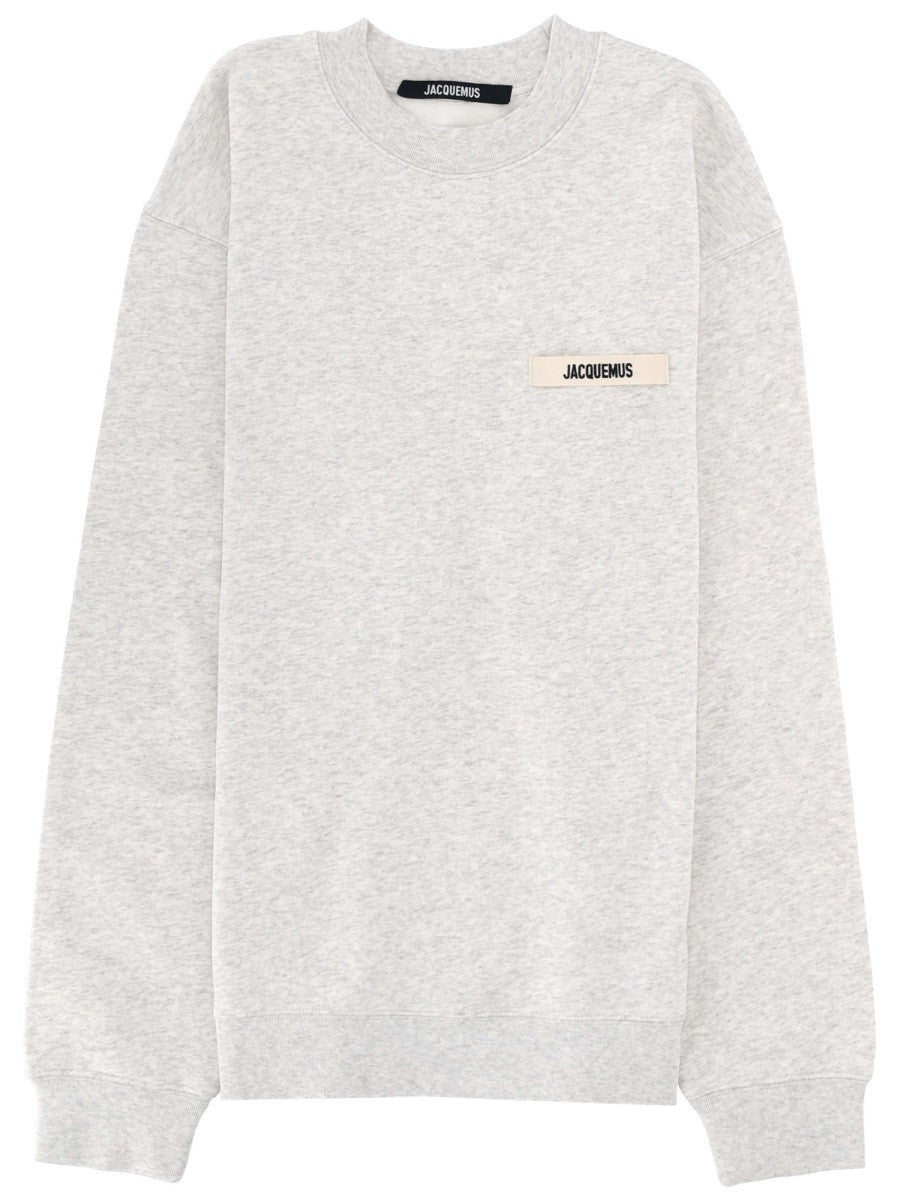 JACQUEMUS - GROSGRAIN LOGO SWEATSHIRT grosgrain-logo-sweatshirt_6898ac25-4ccf-4c5b-b120-98cbd99bb347