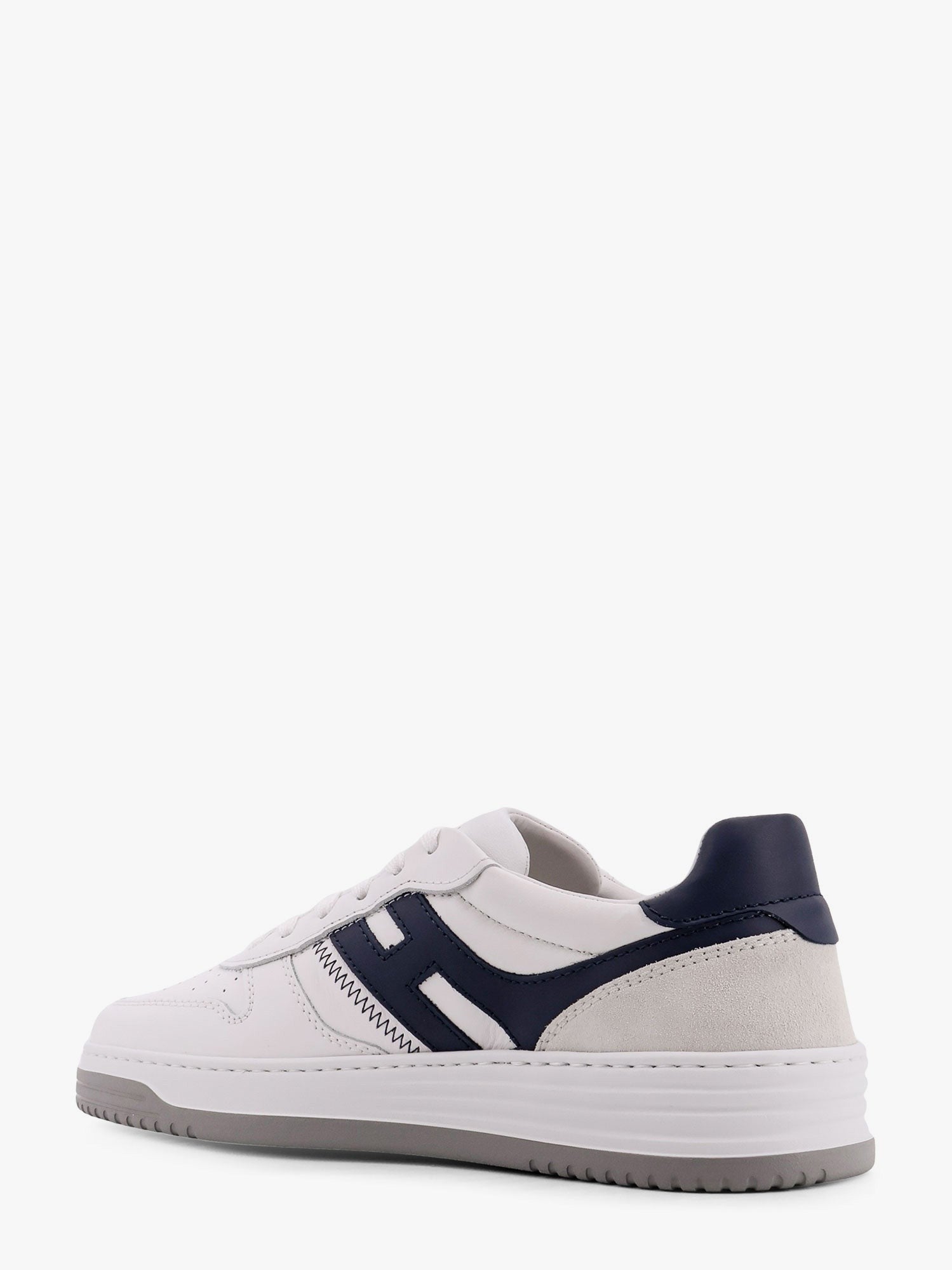 H630 leather sneakers with contrasting monogram