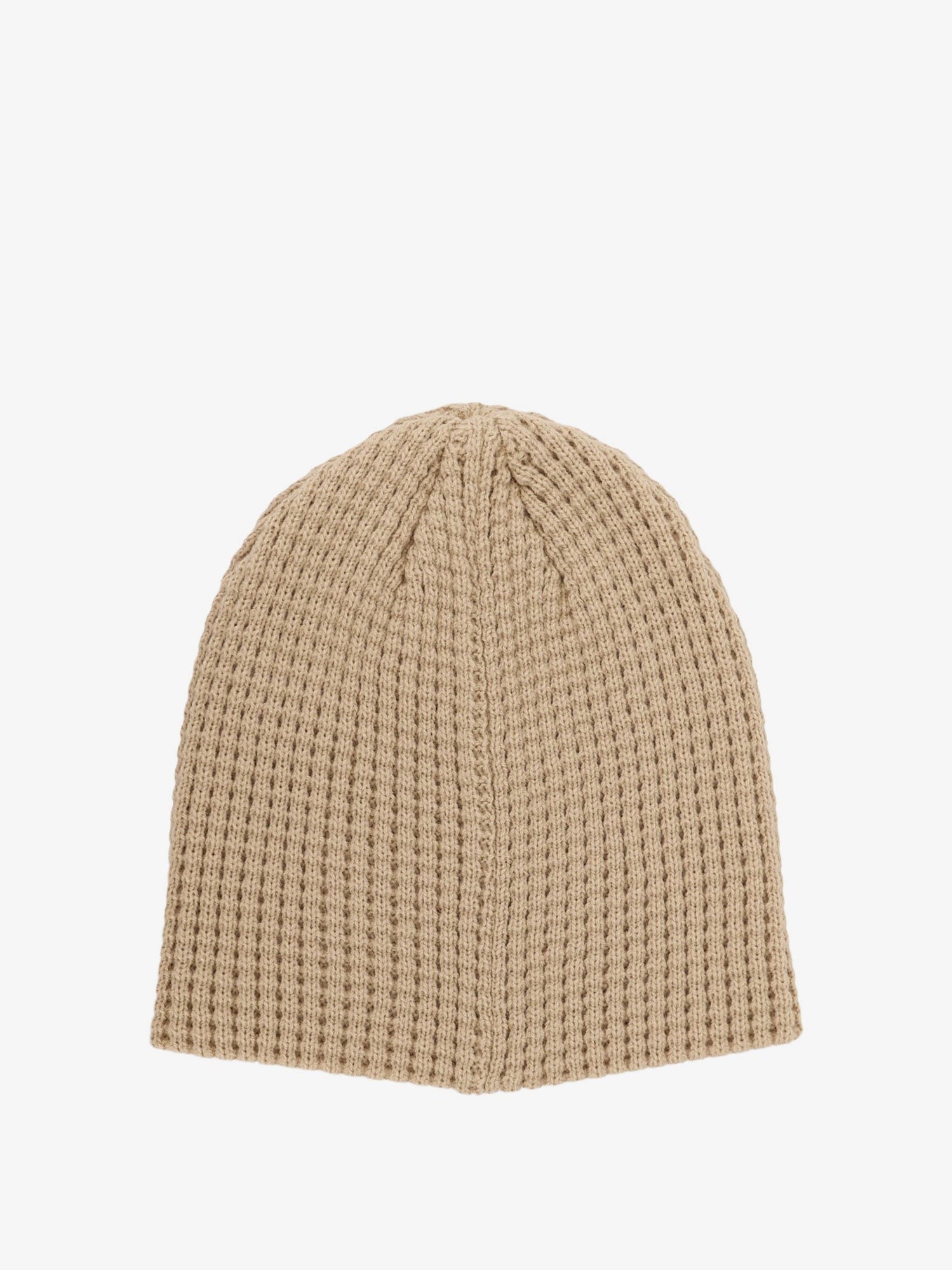 Hat with logo embroidery