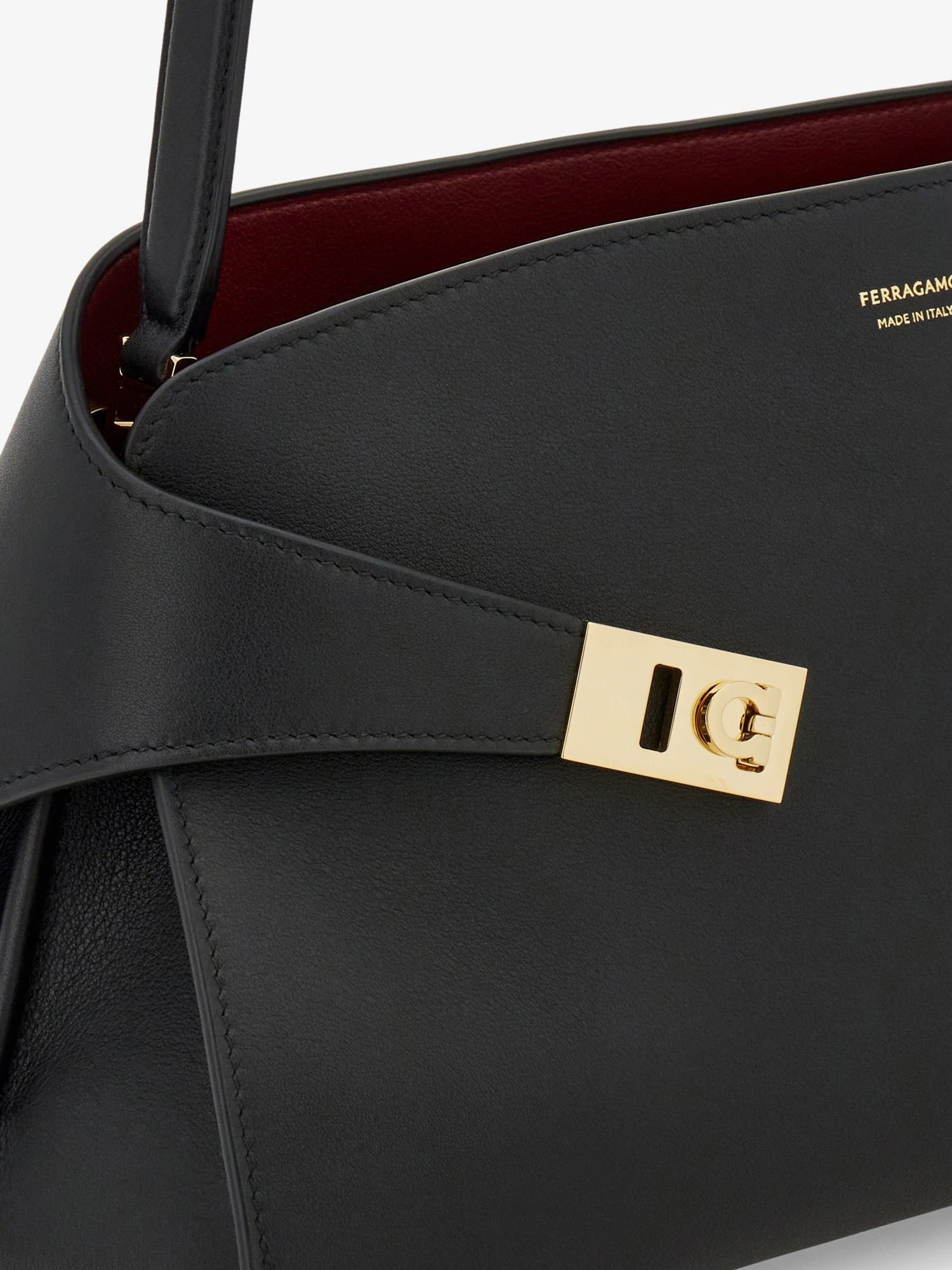 Ferragamo - Hug Soft M leather shoulder bag