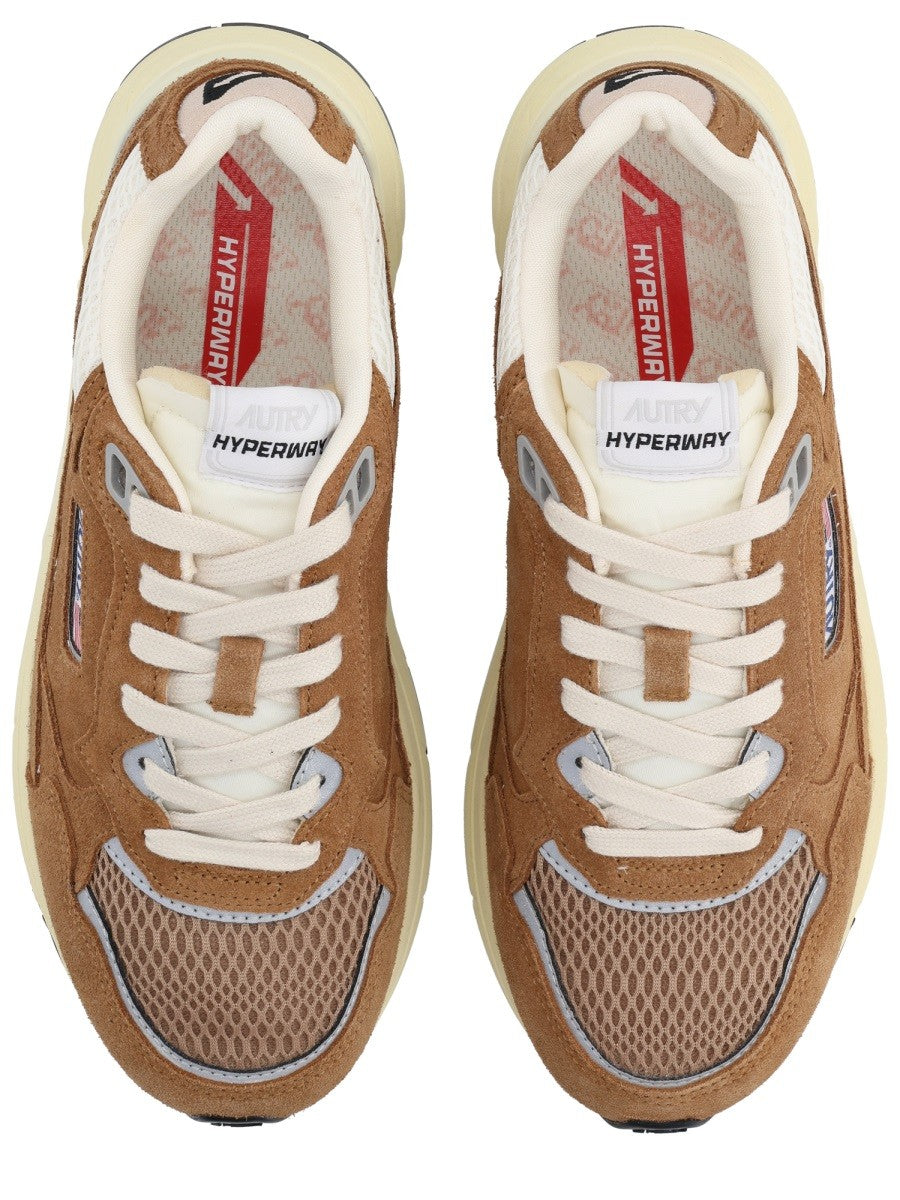 Autry - "HYPERWAY" SNEAKER hyperway-sneaker_3b3033ce-bd4e-4631-8137-24e26c3af322