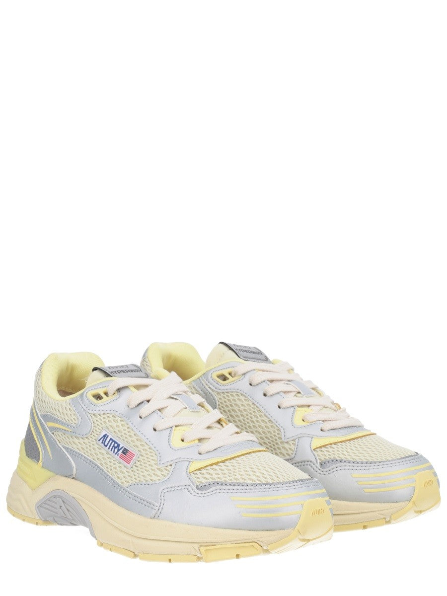 Autry - "HYPERWAY" SNEAKER hyperway-sneaker_8505b603-0547-4a7e-8568-2614a0b8e3e0