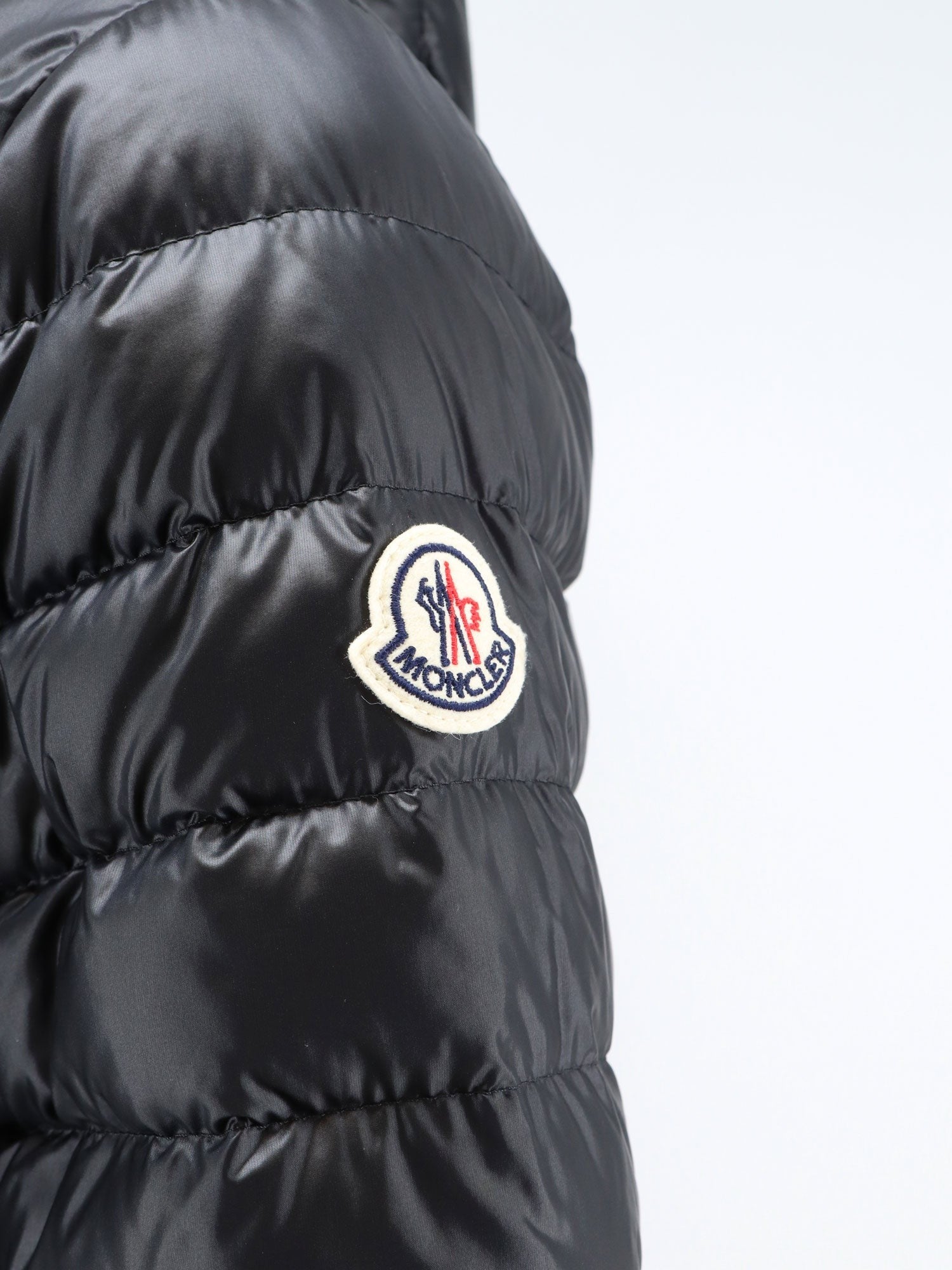 Moncler - Igelhood recycled longue saison short down jacket igelhood-recycled-longue-saison-short-down-jacket_d219be0a-2c16-43c4-86ef-ff98bf57765e