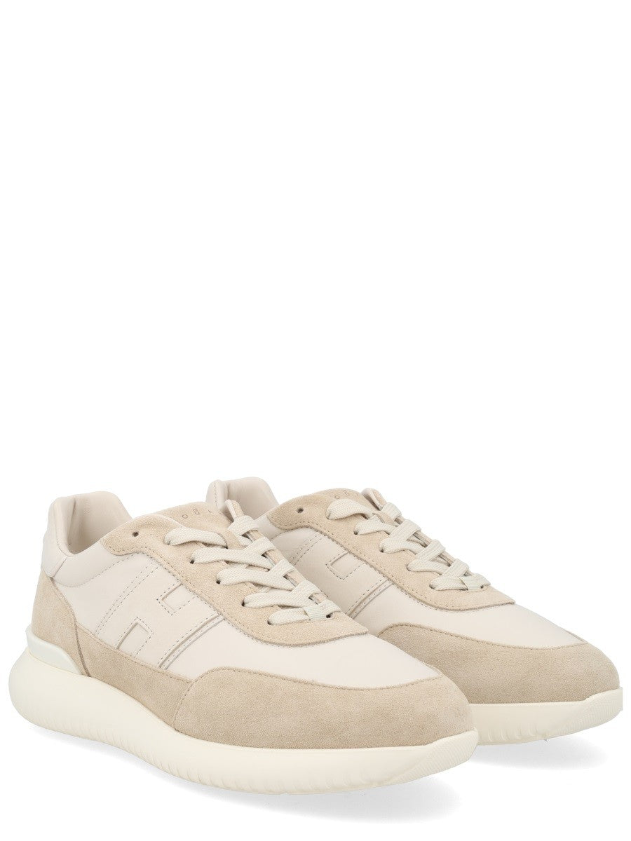 Hogan - "INTERACTIVE³" SNEAKER interactive-sneaker_3302b466-bbd2-4573-bbfd-8318f66382c1
