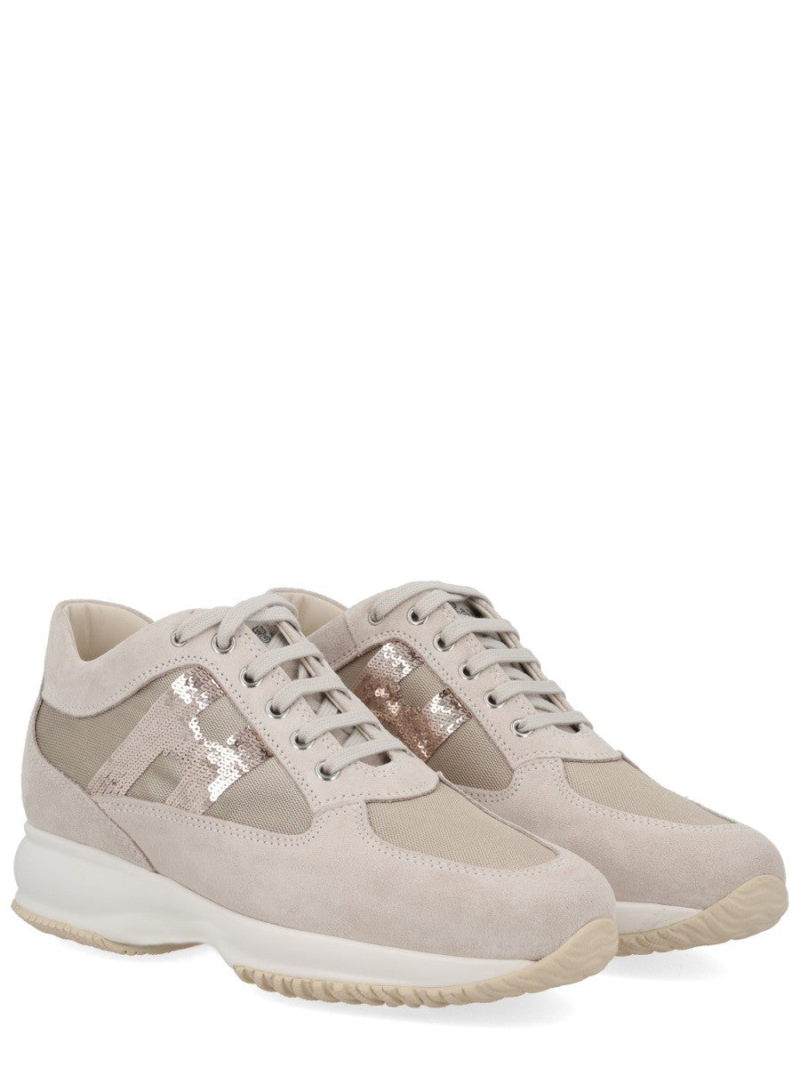 "INTERACTIVE" SNEAKER