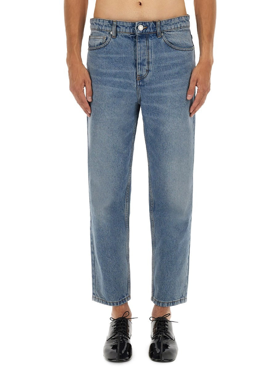 JEANS FITTING jeans-fitting