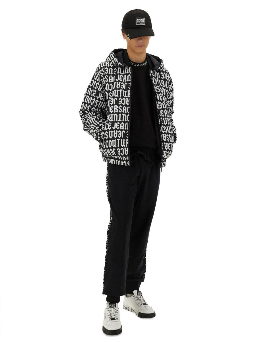 JOGGING PANTS WITH LOGO