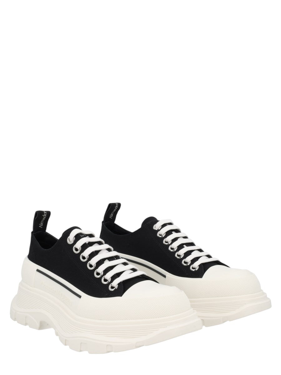 Alexander Mcqueen - SNEAKER "TREAD SLICK" klosmo-alexander-mcqueen-black-white-sneakers