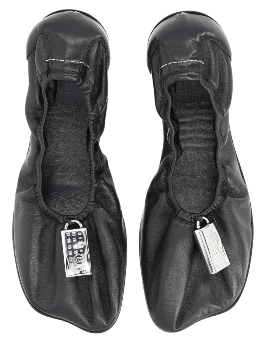 MM6 MAISON MARGIELA - BALLERINA "NUMERIC ANATOMIC" klosmo-mm6-maison-margiela-black-leather-ballet-flats