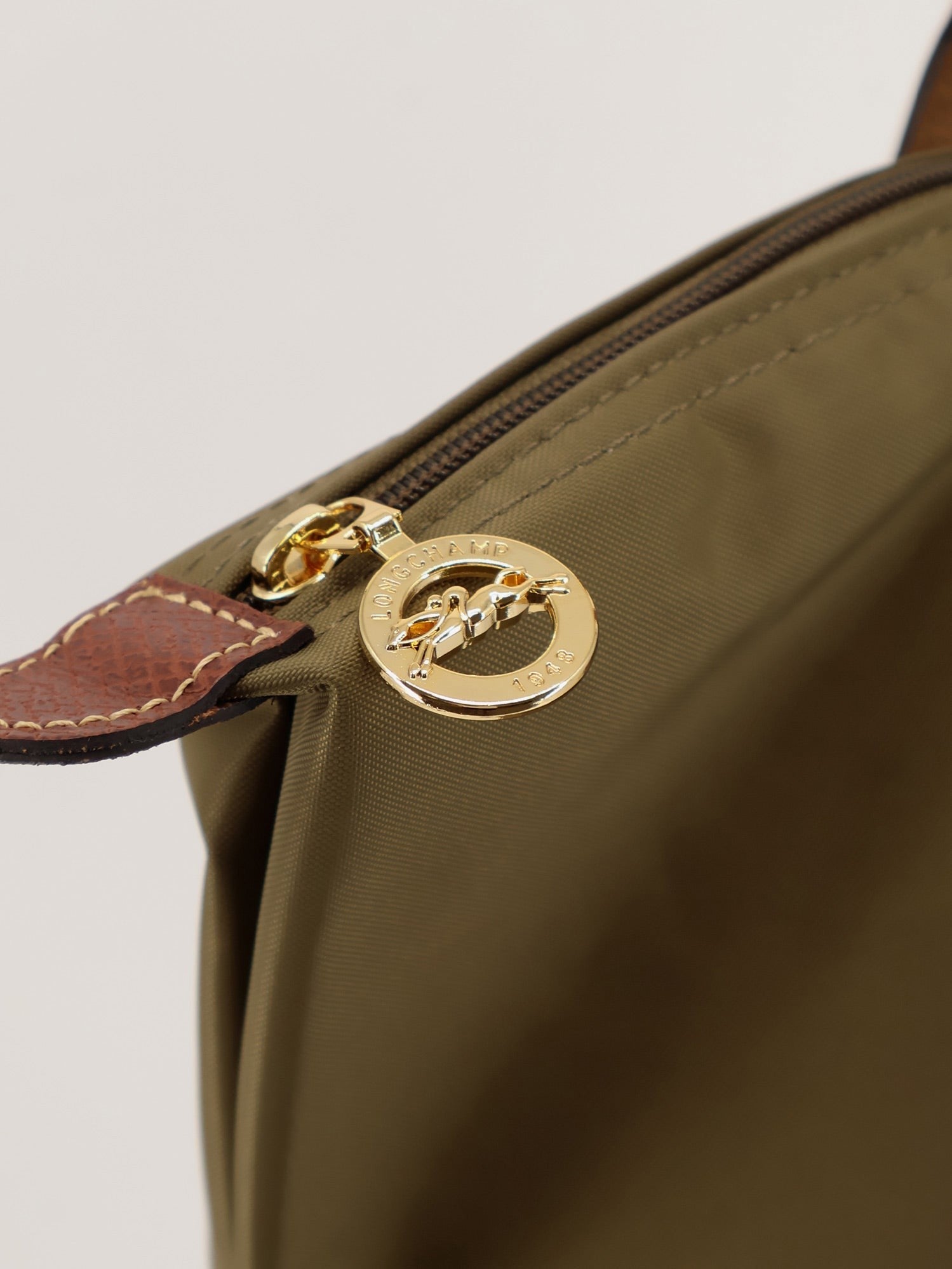 LONGCHAMP PARIS - Le Pliage Nylon Shoulder Bag le-pliage-nylon-shoulder-bag_46659696-7e8d-4ec4-8bc9-e9b6859d2435