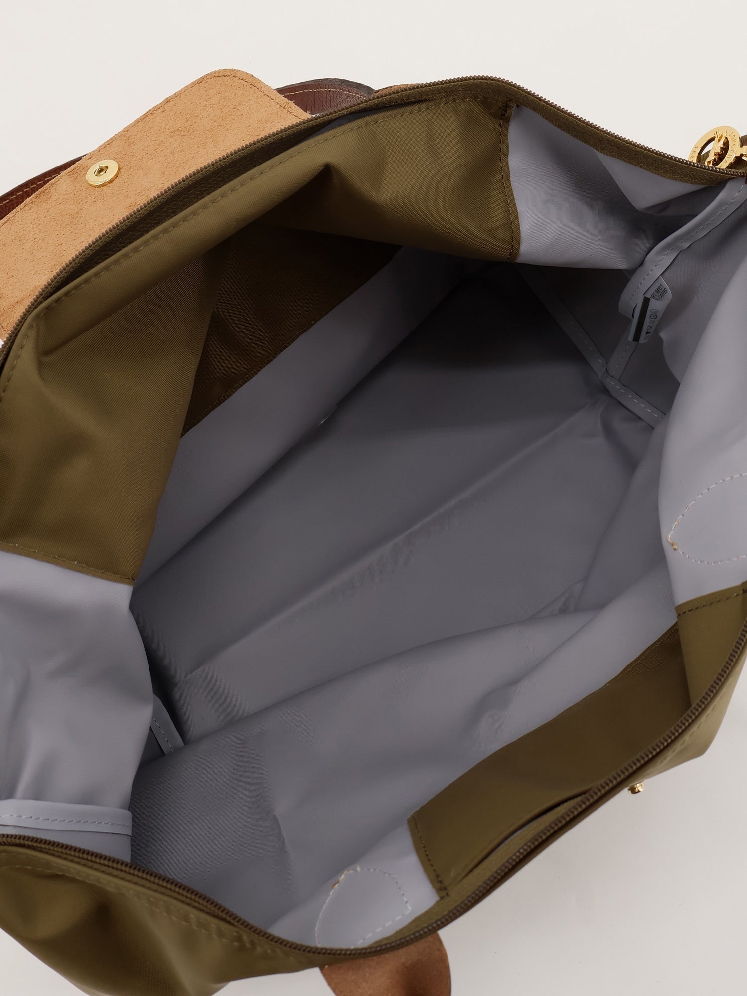 LONGCHAMP PARIS - Le Pliage Nylon Shoulder Bag le-pliage-nylon-shoulder-bag_d87b6fca-89f1-42d0-826f-6410b19765f1