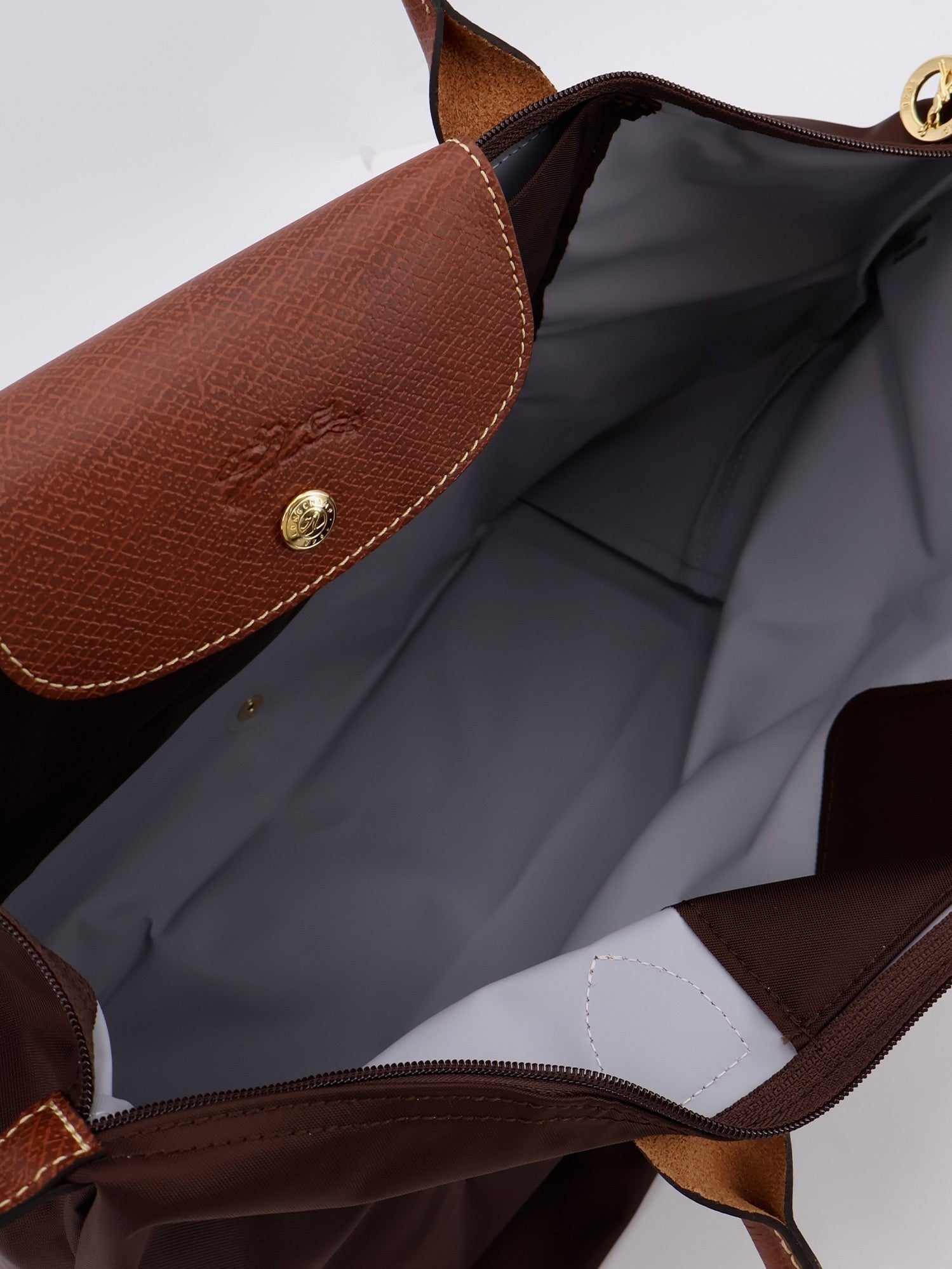 LONGCHAMP PARIS - Le Pliage Nylon Shoulder Bag le-pliage-nylon-shoulder-bag_fb3fadee-5065-4ebc-9f99-30a878fb9361