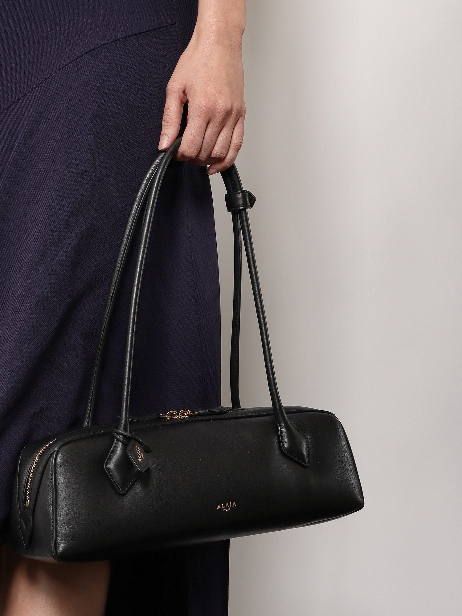 ALAIA - Le Teckel leather shoulder bag