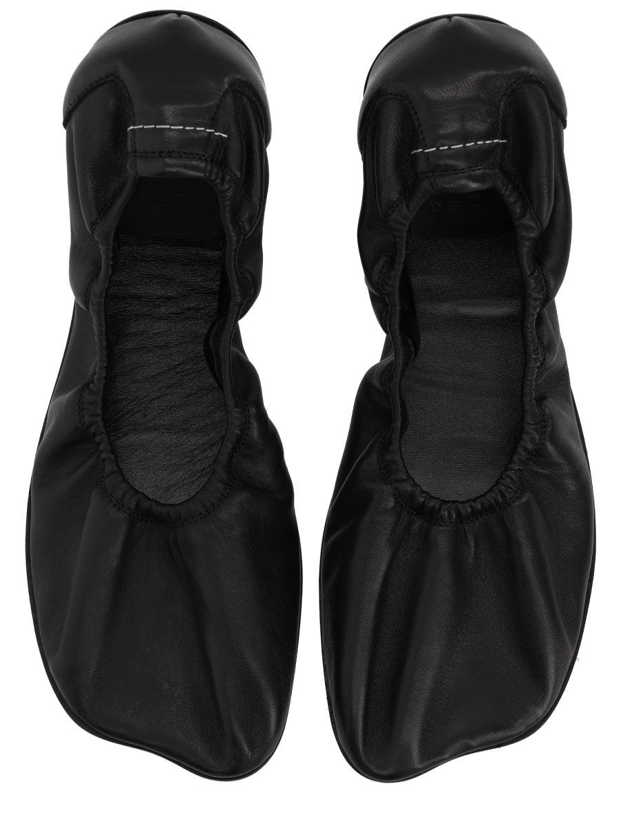 MM6 MAISON MARGIELA - LEATHER BALLERINA leather-ballerina_0c148114-d963-415f-9023-457d7b499ea2