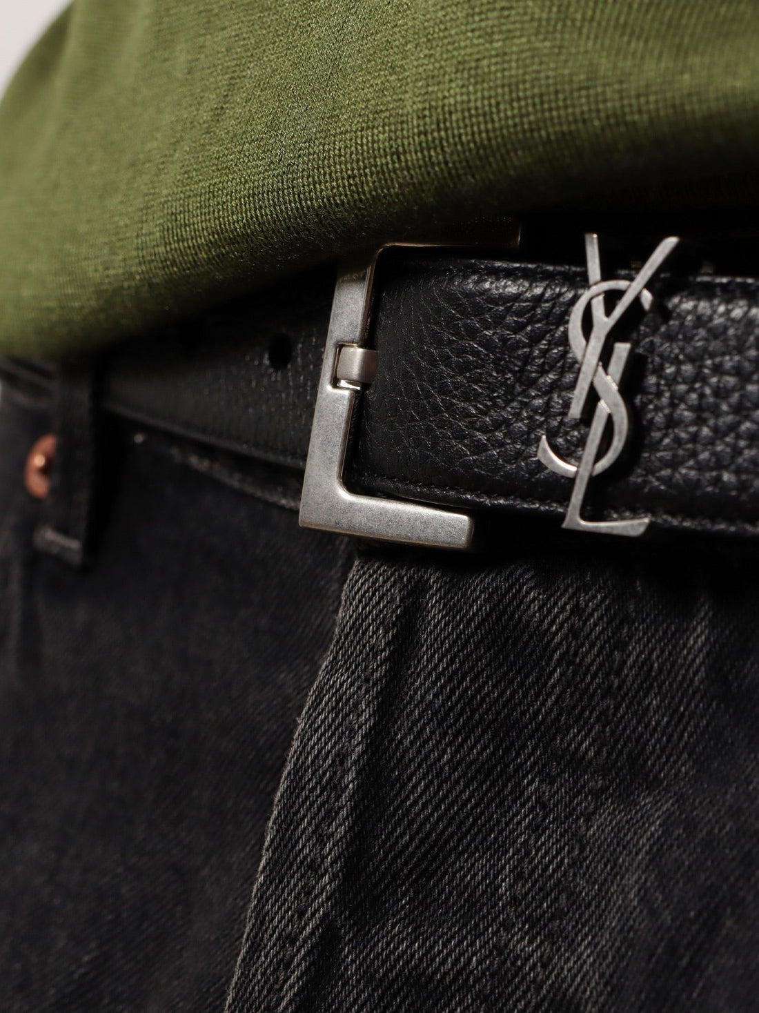 Saint Laurent - Leather belt leather-belt_53af832d-c9d2-46ed-b195-6dc0938a24ec
