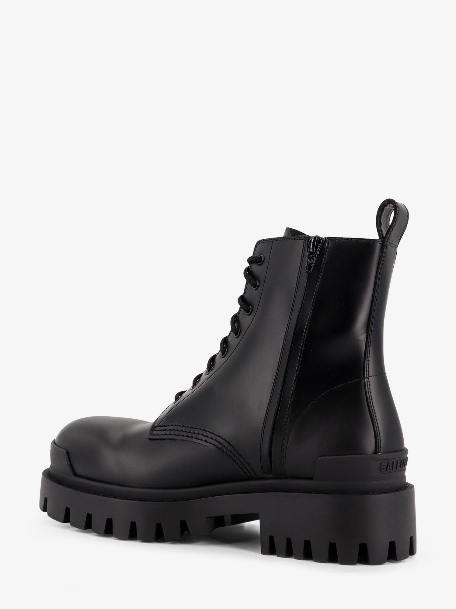 Balenciaga Balenciaga - Leather boots with maxi rubber sole
